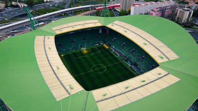 قطر والسعودية تحجزان المقاعد الأولى نحو كأس العالم 2026